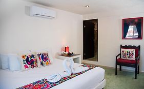 Hidalgo Boutique Rooms